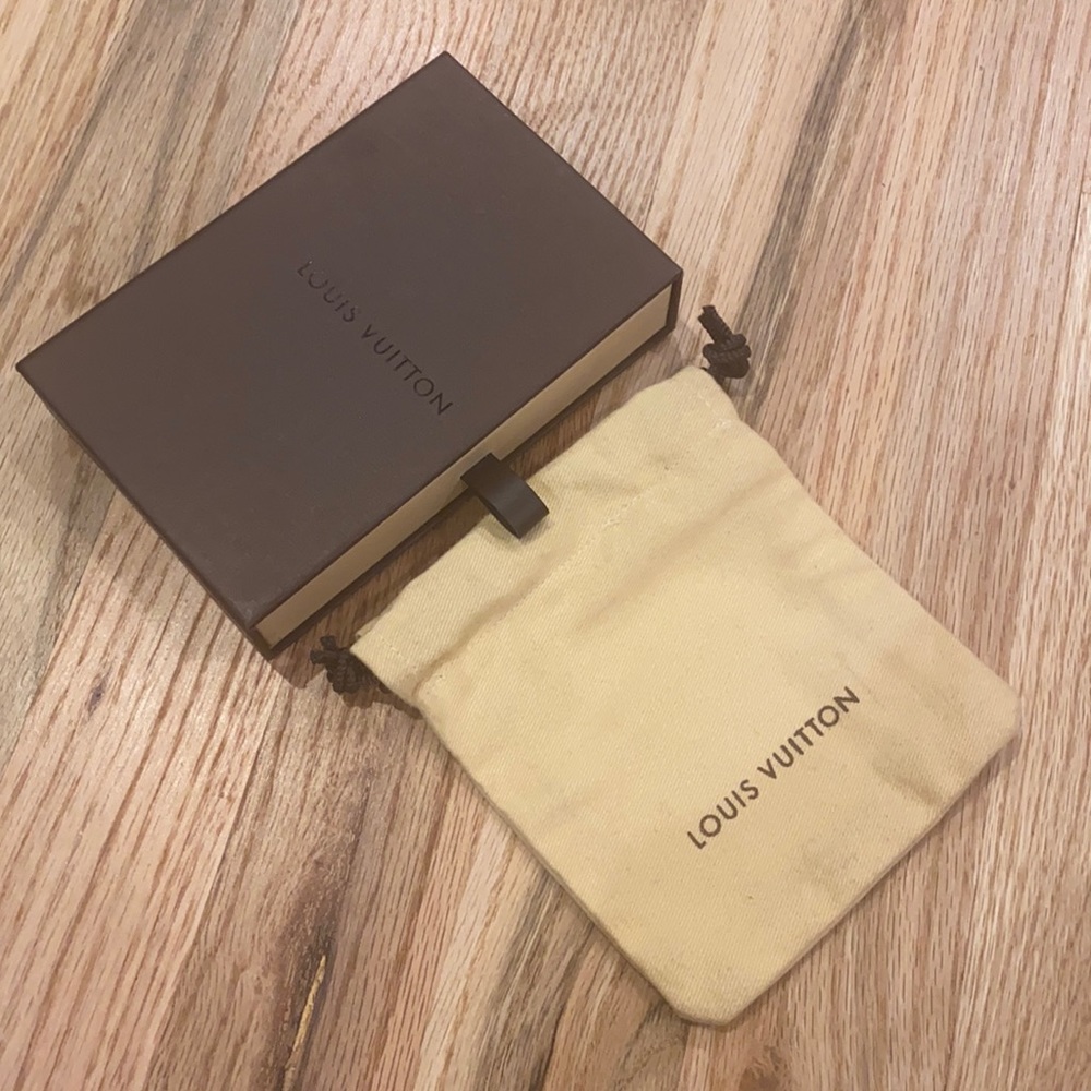 Louis Vuitton small box and dustbag